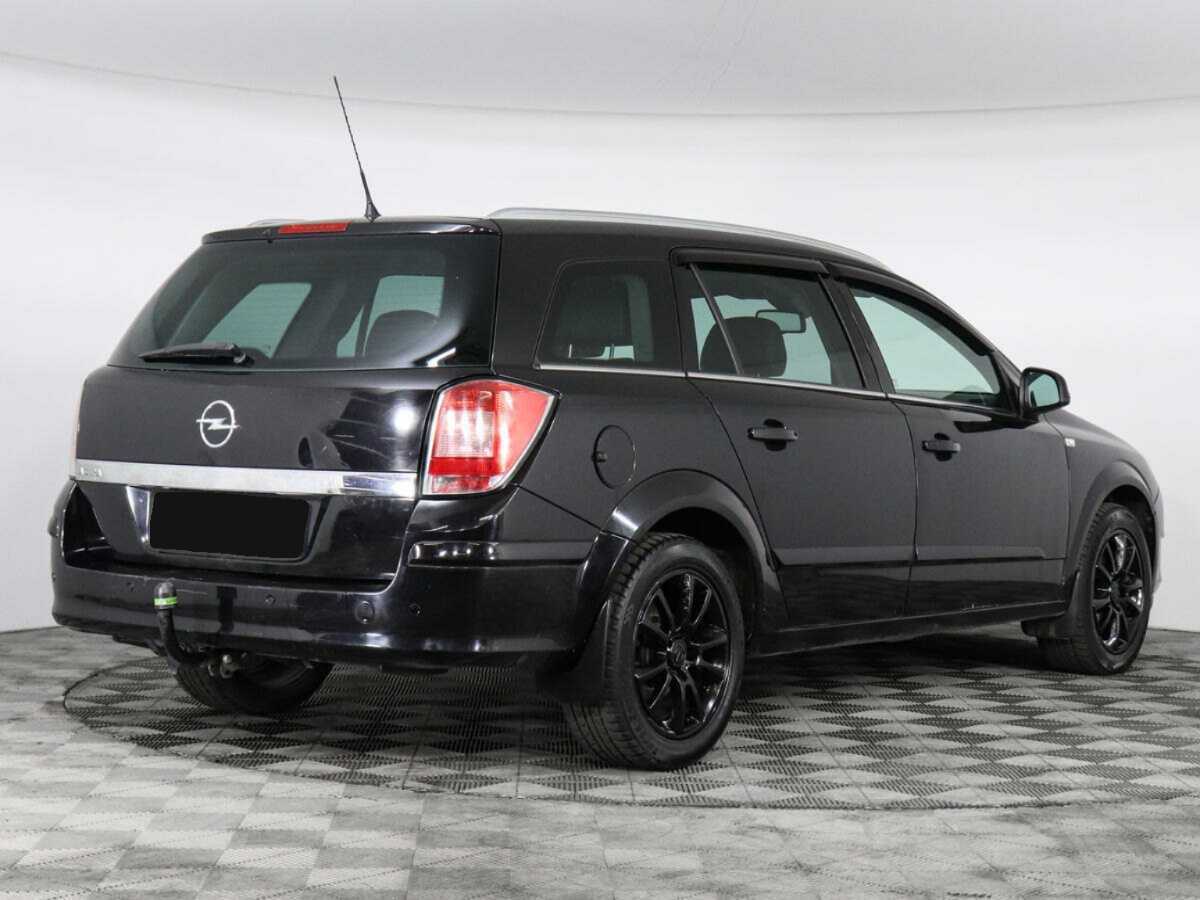 Купить Opel Astra с пробегом. Фото: #2