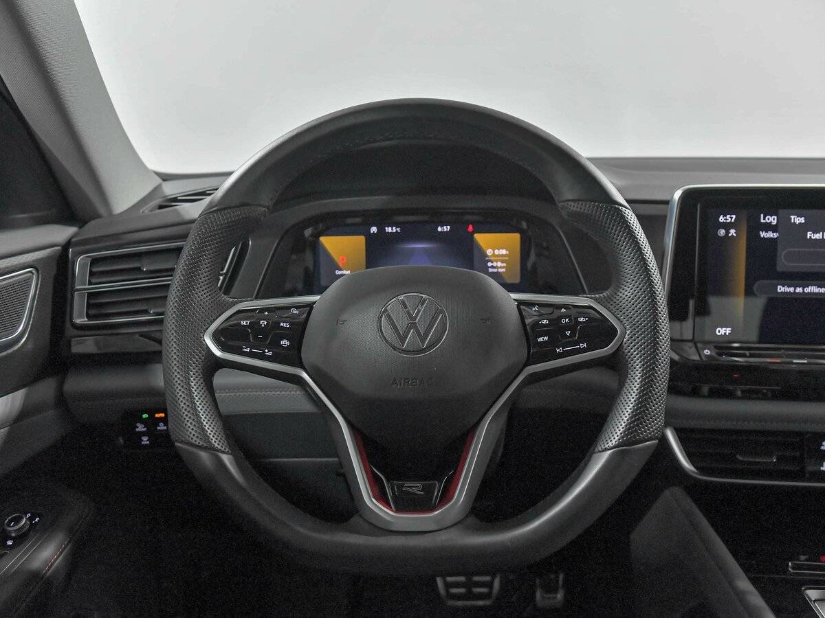 Купить Volkswagen Teramont с пробегом. Фото: #6