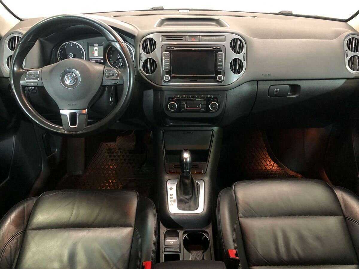 Купить Volkswagen Tiguan с пробегом. Фото: #8