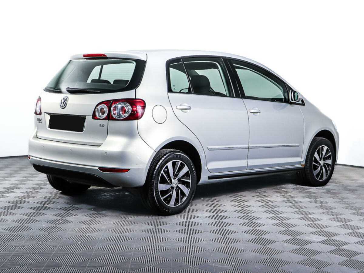 Купить Volkswagen Golf Plus с пробегом. Фото: #4