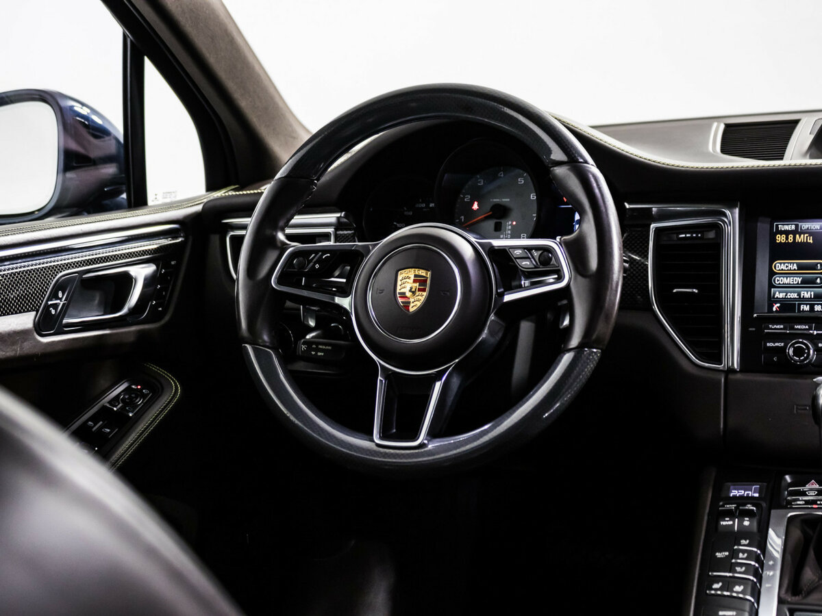 Купить Porsche Macan с пробегом. Фото: #14