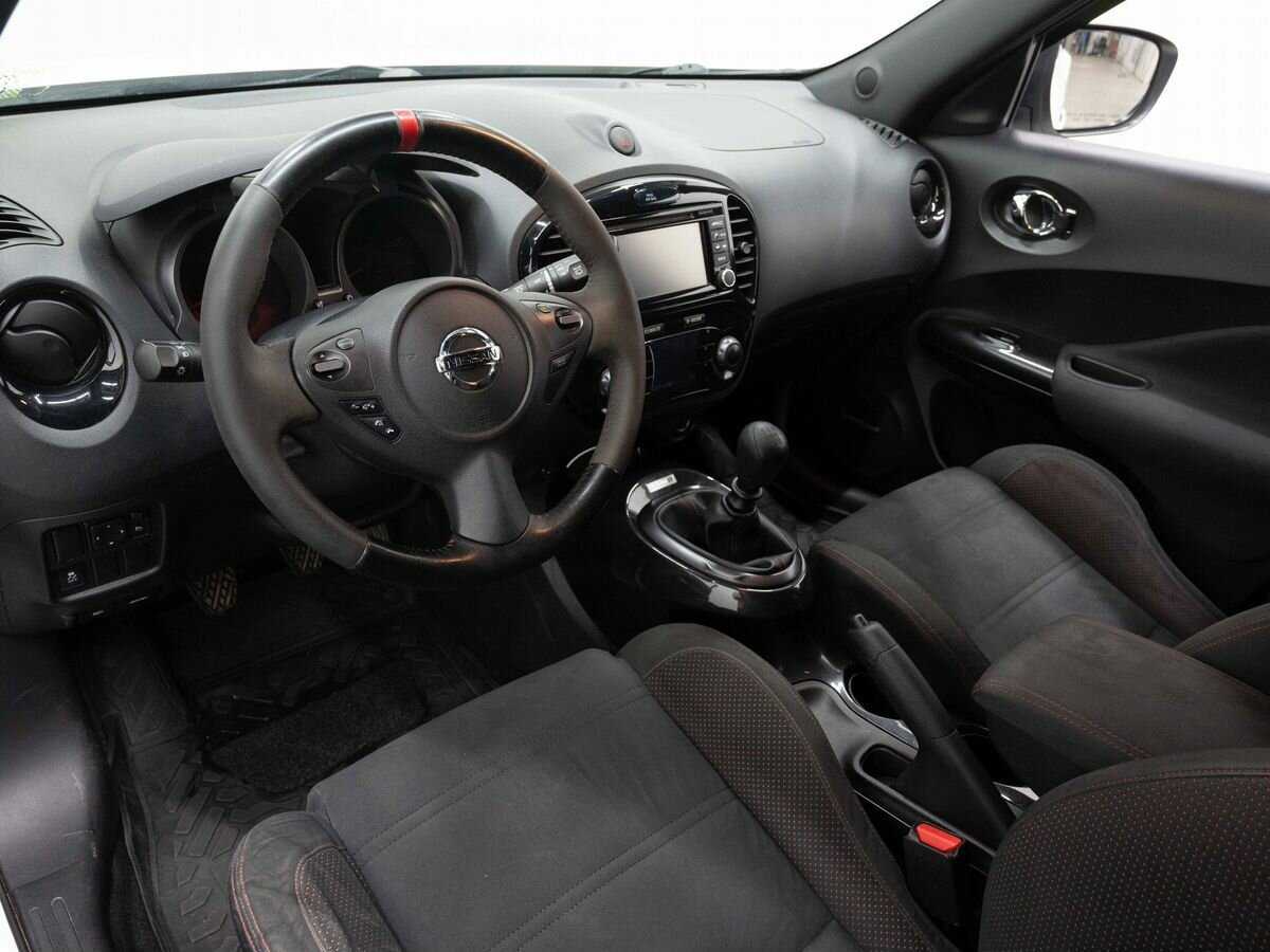Купить Nissan Juke Nismo с пробегом. Фото: #8