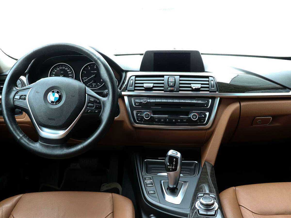 Купить BMW 3 серии с пробегом. Фото: #8