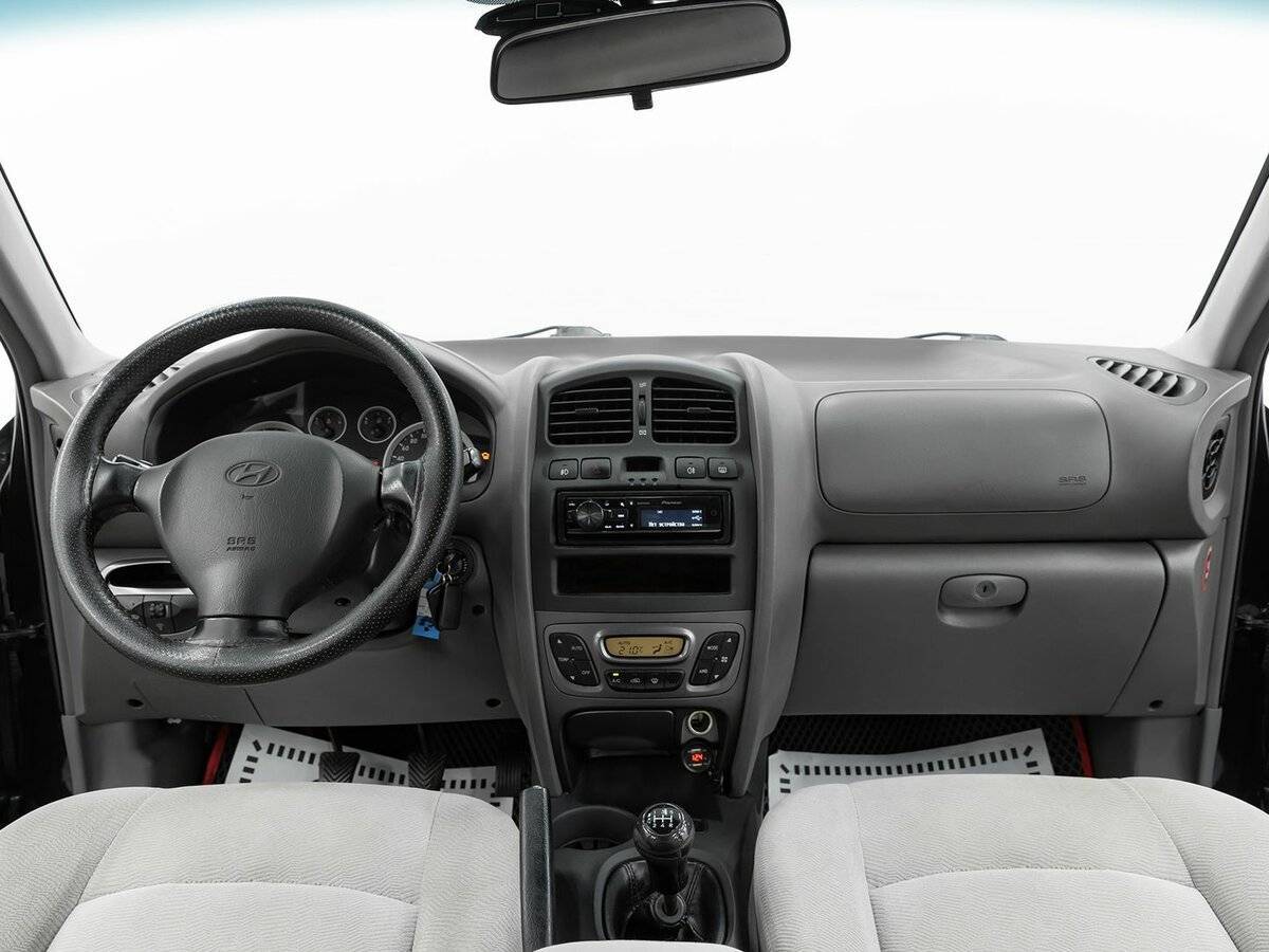 Купить Hyundai Santa Fe с пробегом. Фото: #9