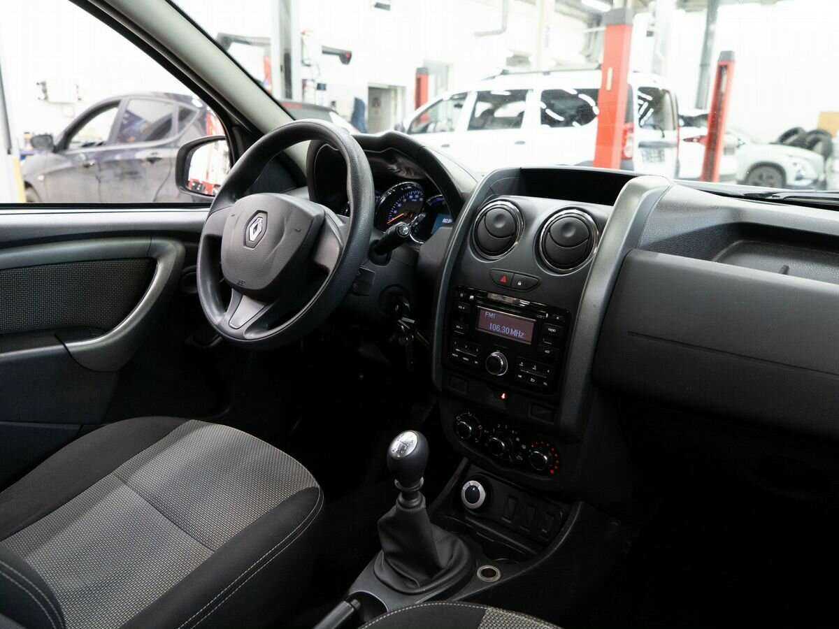 Купить Renault Duster с пробегом. Фото: #16