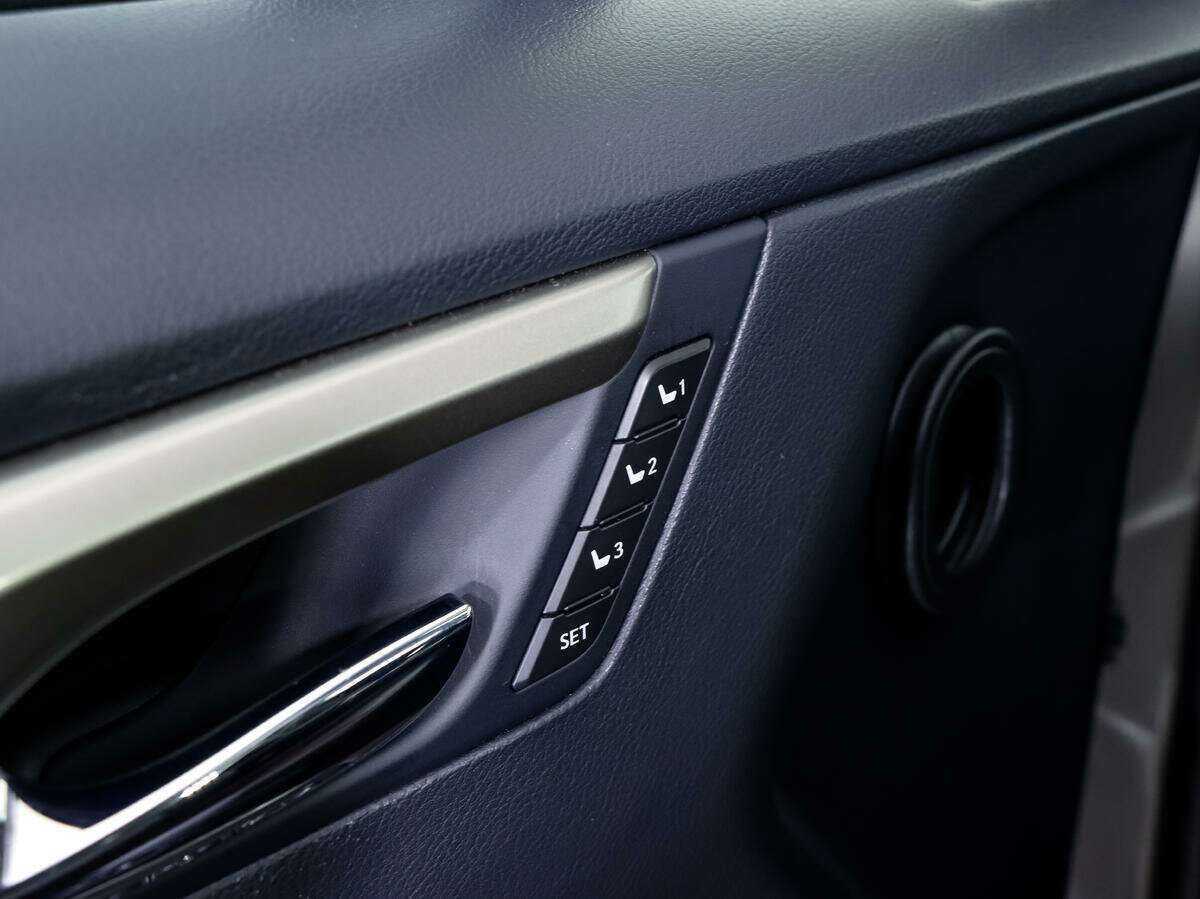 Купить Lexus RX с пробегом. Фото: #13