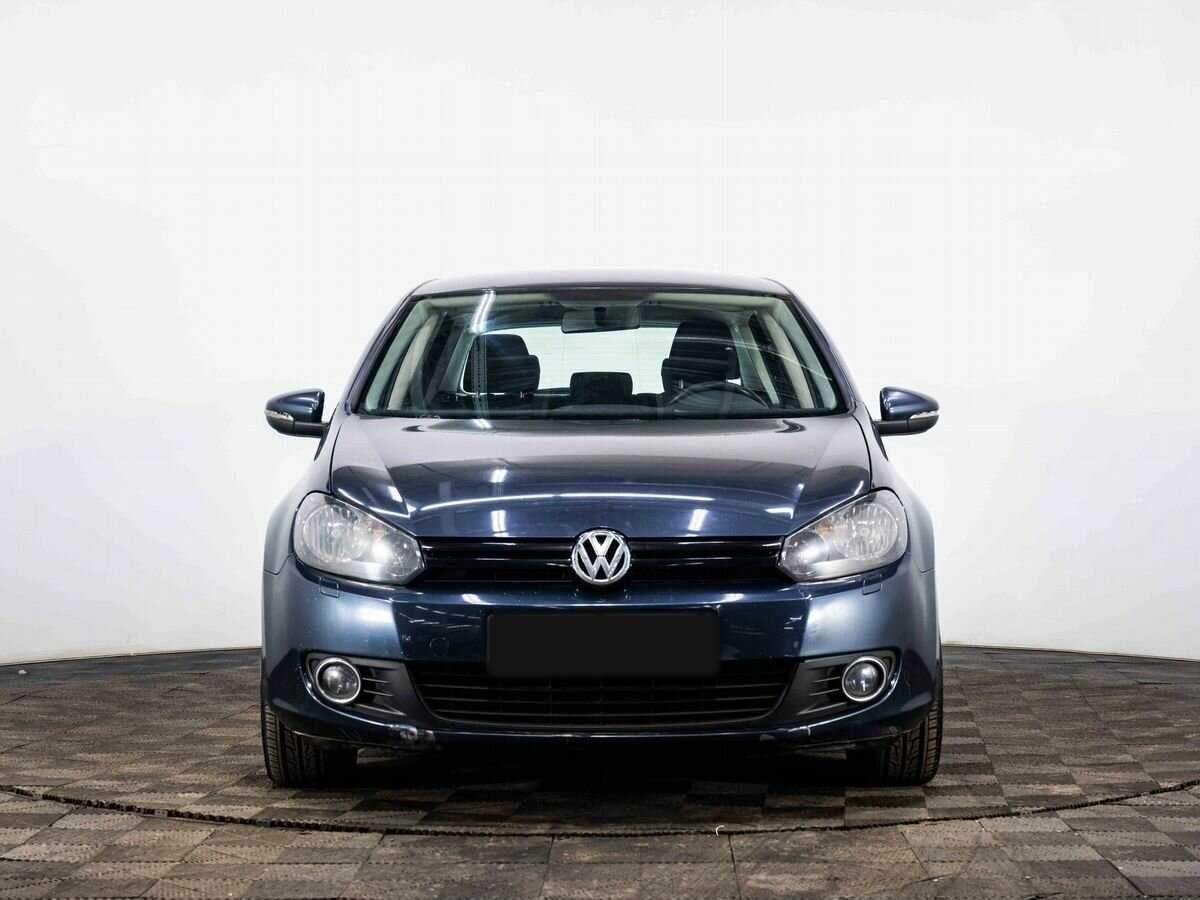 Купить Volkswagen Golf с пробегом. Фото: #1