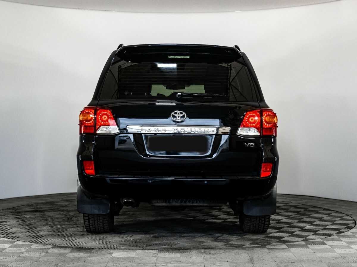 Купить Toyota Land Cruiser с пробегом. Фото: #4