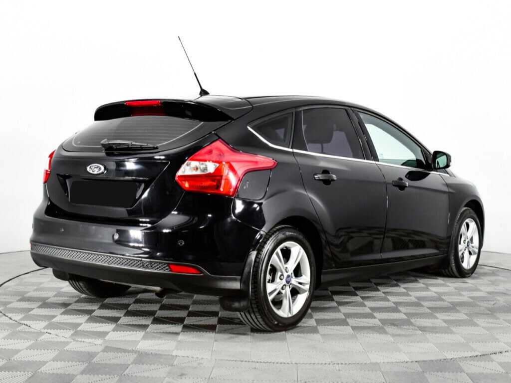 Купить Ford Focus с пробегом. Фото: #4