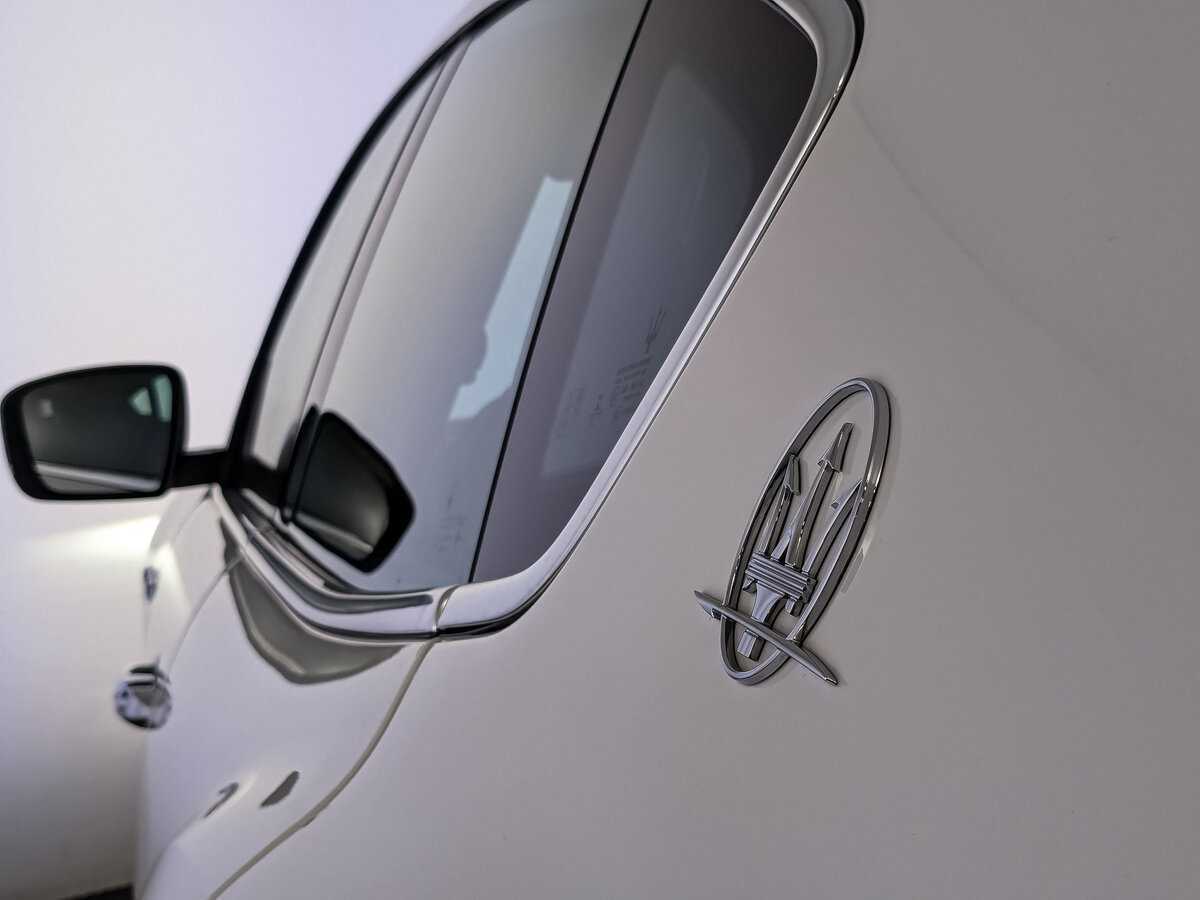Купить Maserati Levante с пробегом. Фото: #23