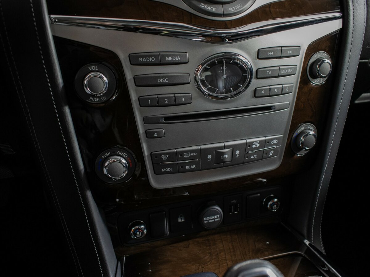 Купить Infiniti QX80 с пробегом. Фото: #13