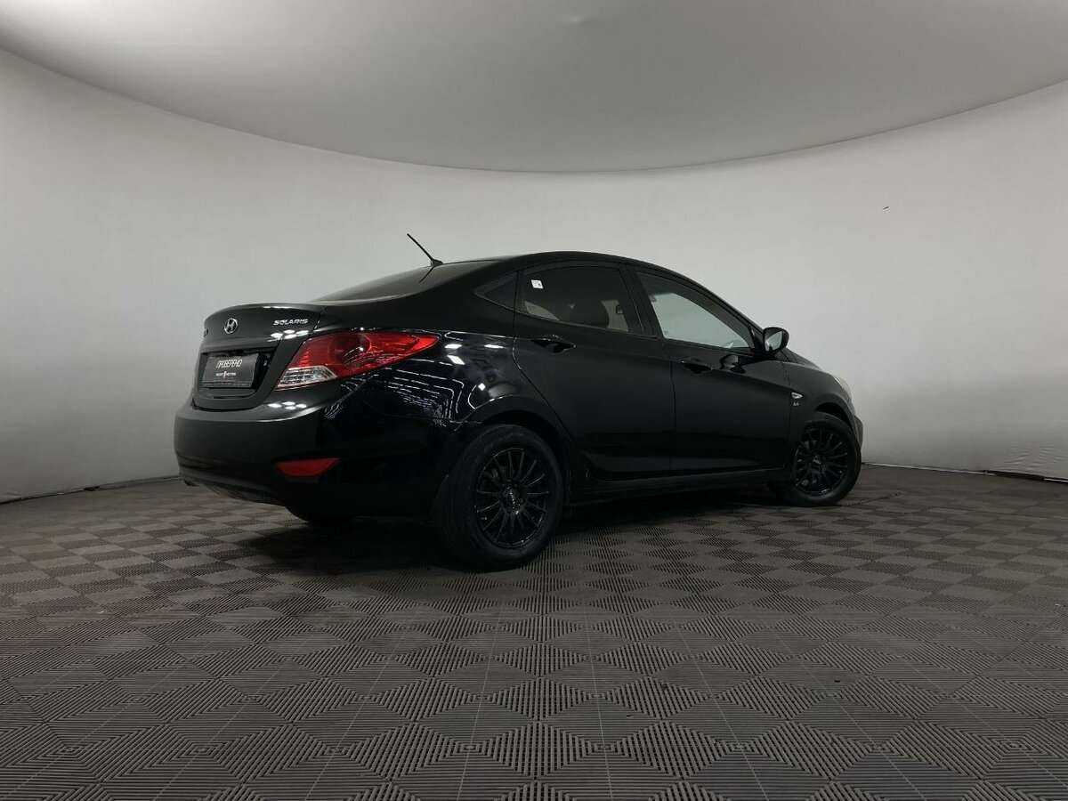 Купить Hyundai Solaris с пробегом. Фото: #5