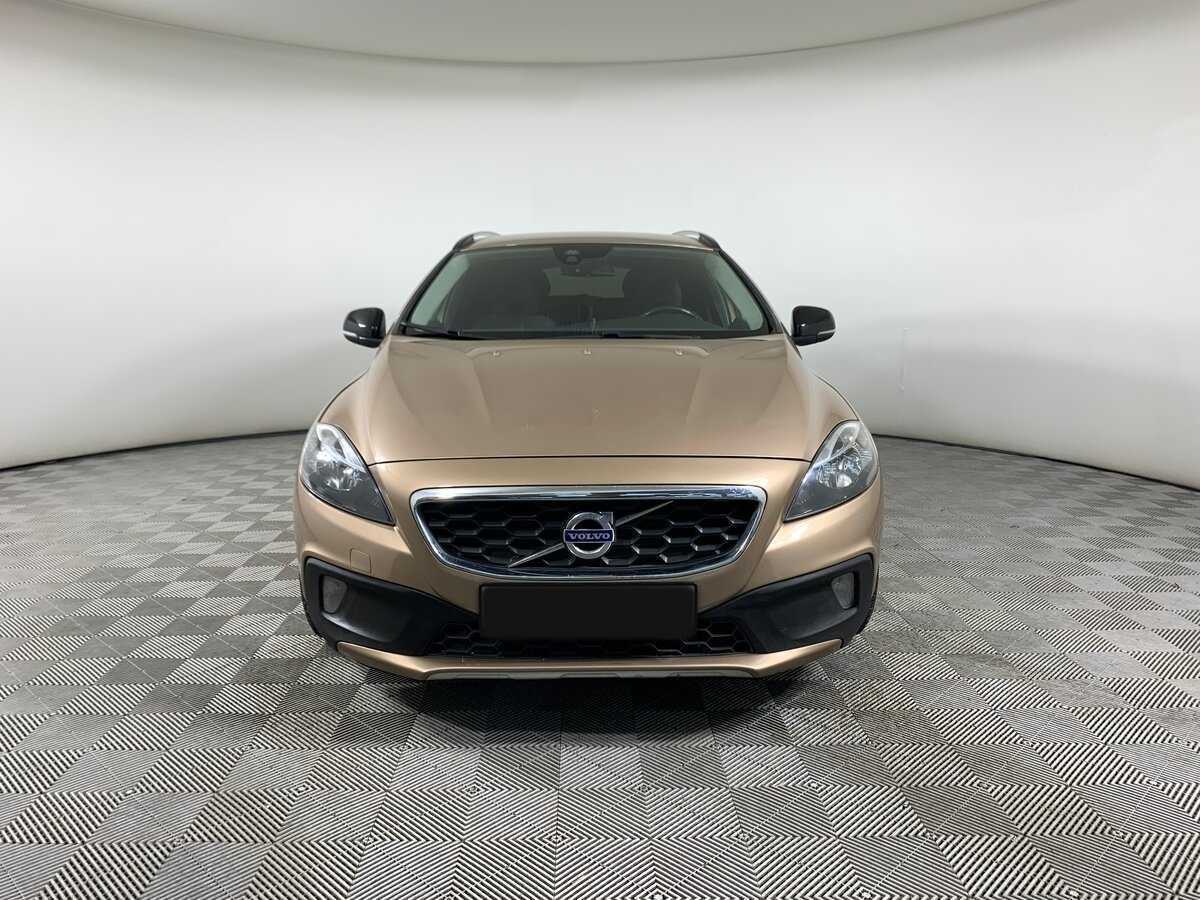 Купить Volvo V40 с пробегом. Фото: #1