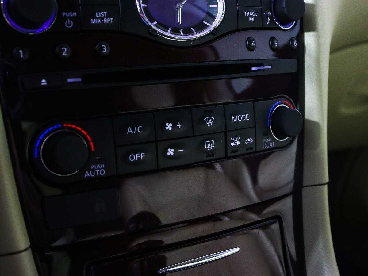 Купить Infiniti QX50 с пробегом. Фото: #16