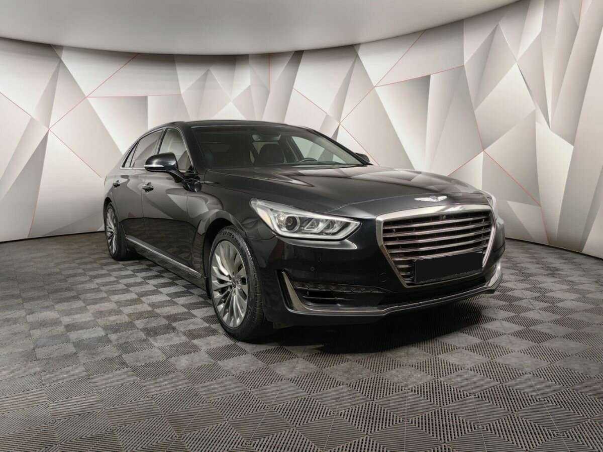 Купить Genesis G90 с пробегом. Фото: #2
