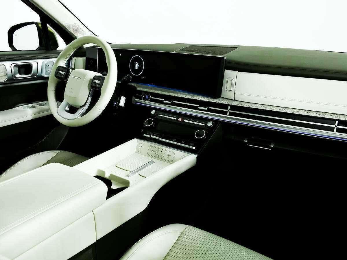 Купить Hyundai Santa Fe с пробегом. Фото: #8