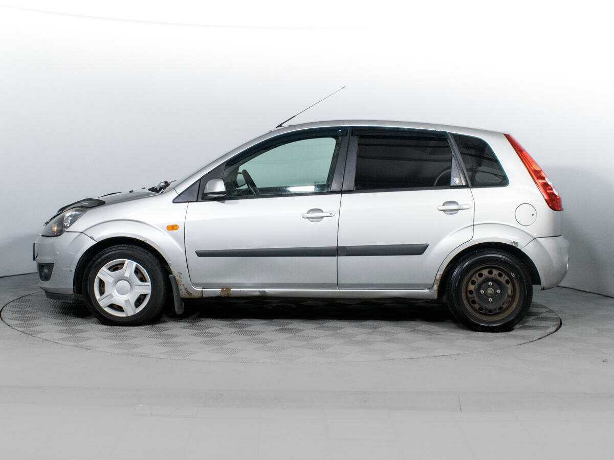 Купить Ford Fiesta с пробегом. Фото: #7