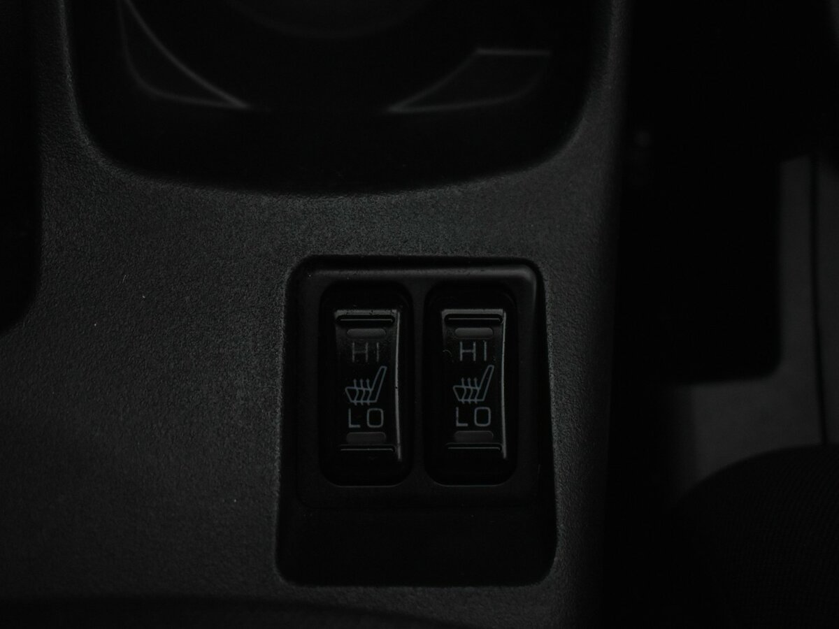 Купить Mitsubishi Lancer с пробегом. Фото: #14