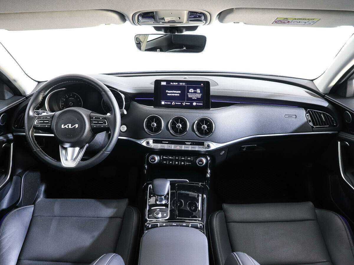 Купить Kia Stinger с пробегом. Фото: #11