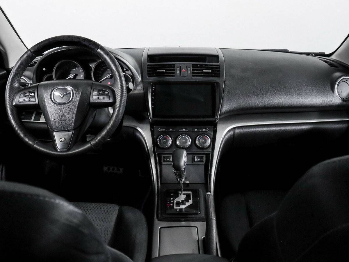 Купить Mazda 6 с пробегом. Фото: #9