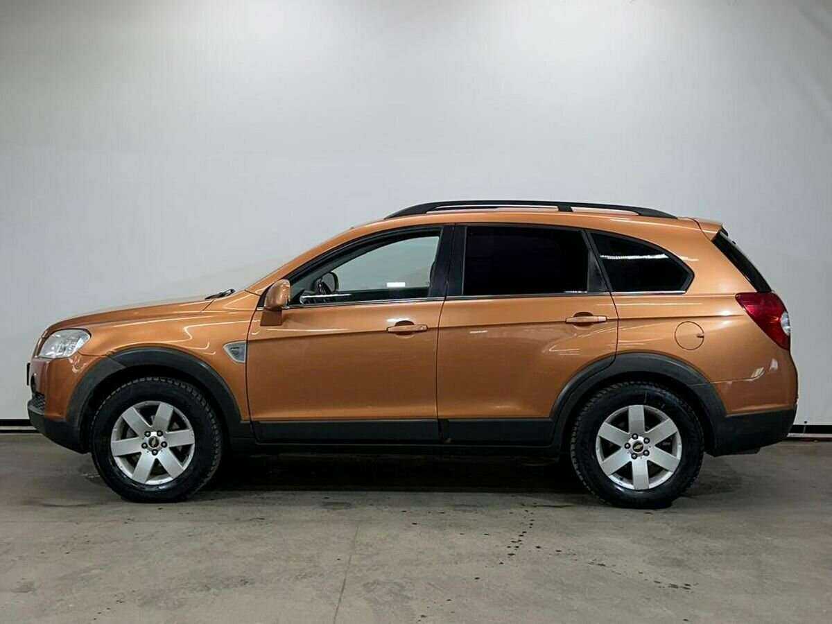 Купить Chevrolet Captiva с пробегом. Фото: #7