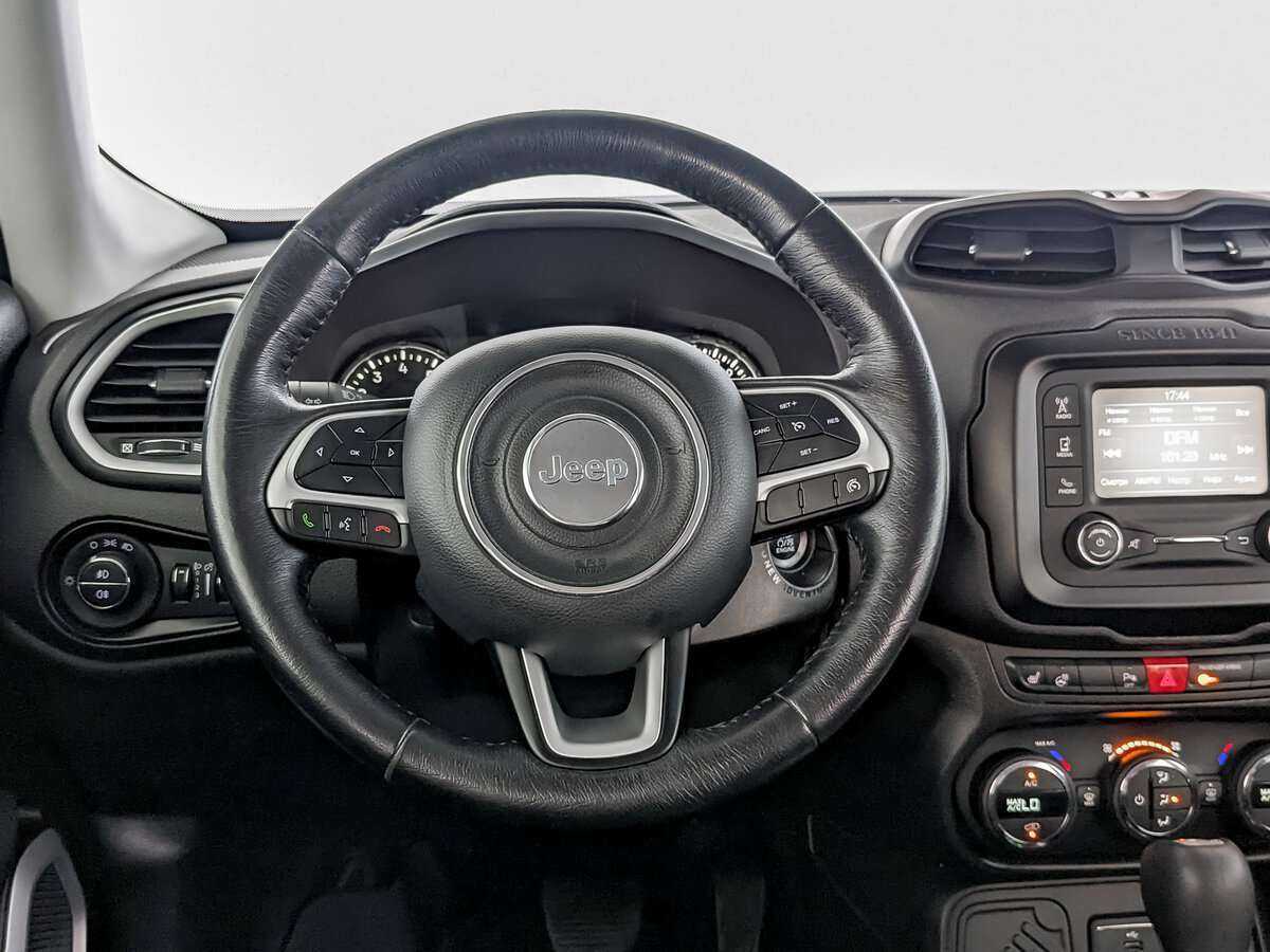 Купить Jeep Renegade с пробегом. Фото: #16