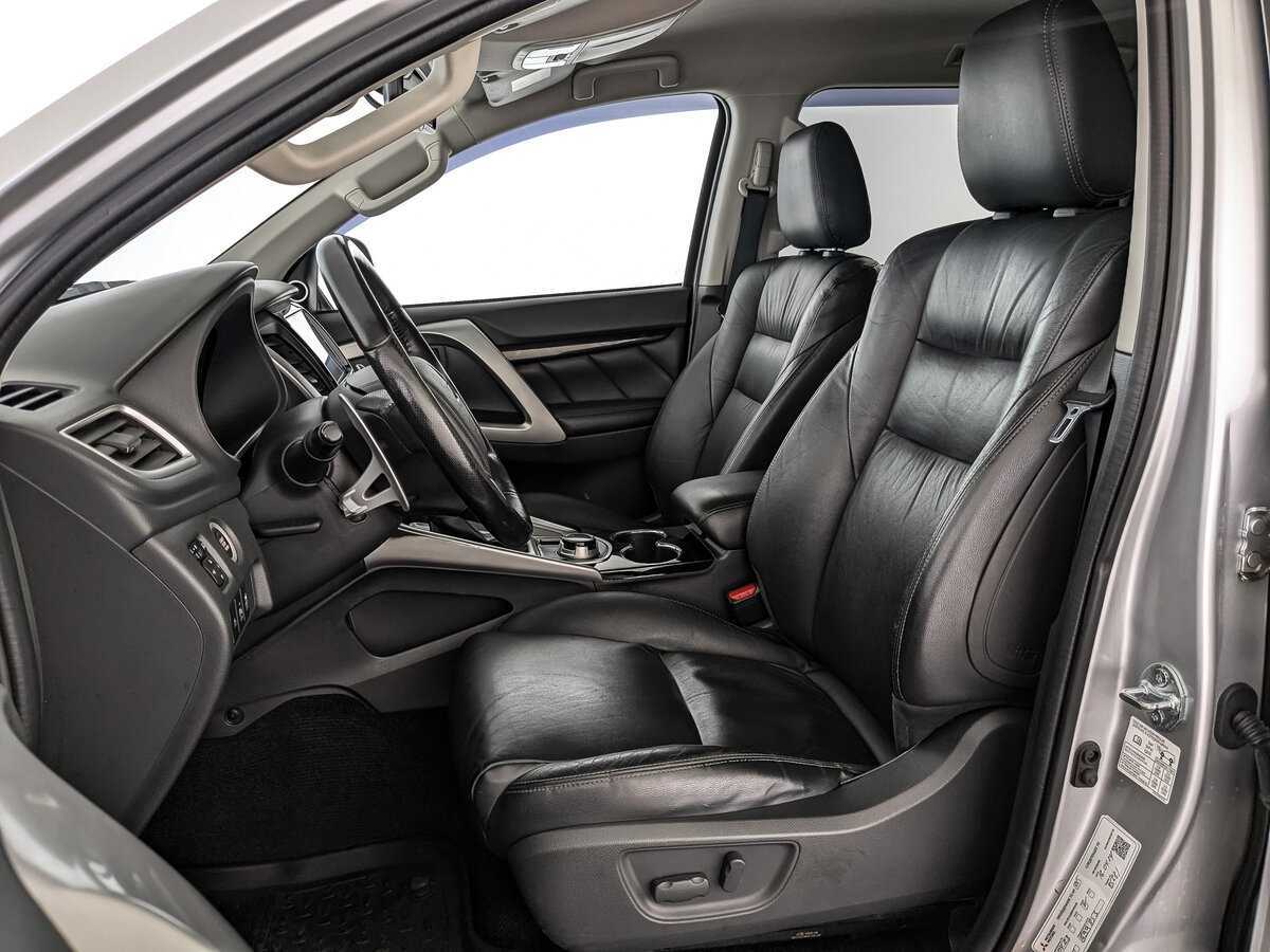 Купить Mitsubishi Pajero Sport с пробегом. Фото: #15