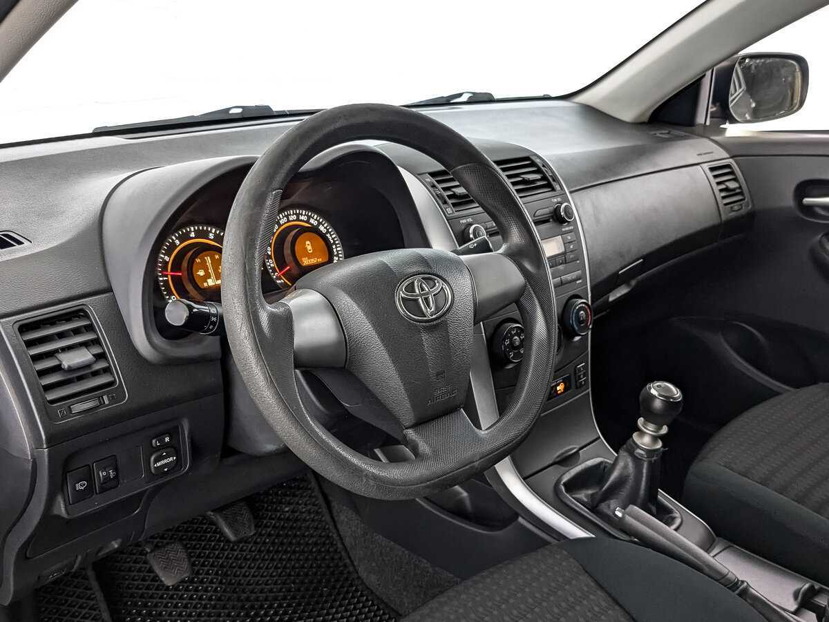 Купить Toyota Corolla с пробегом. Фото: #9