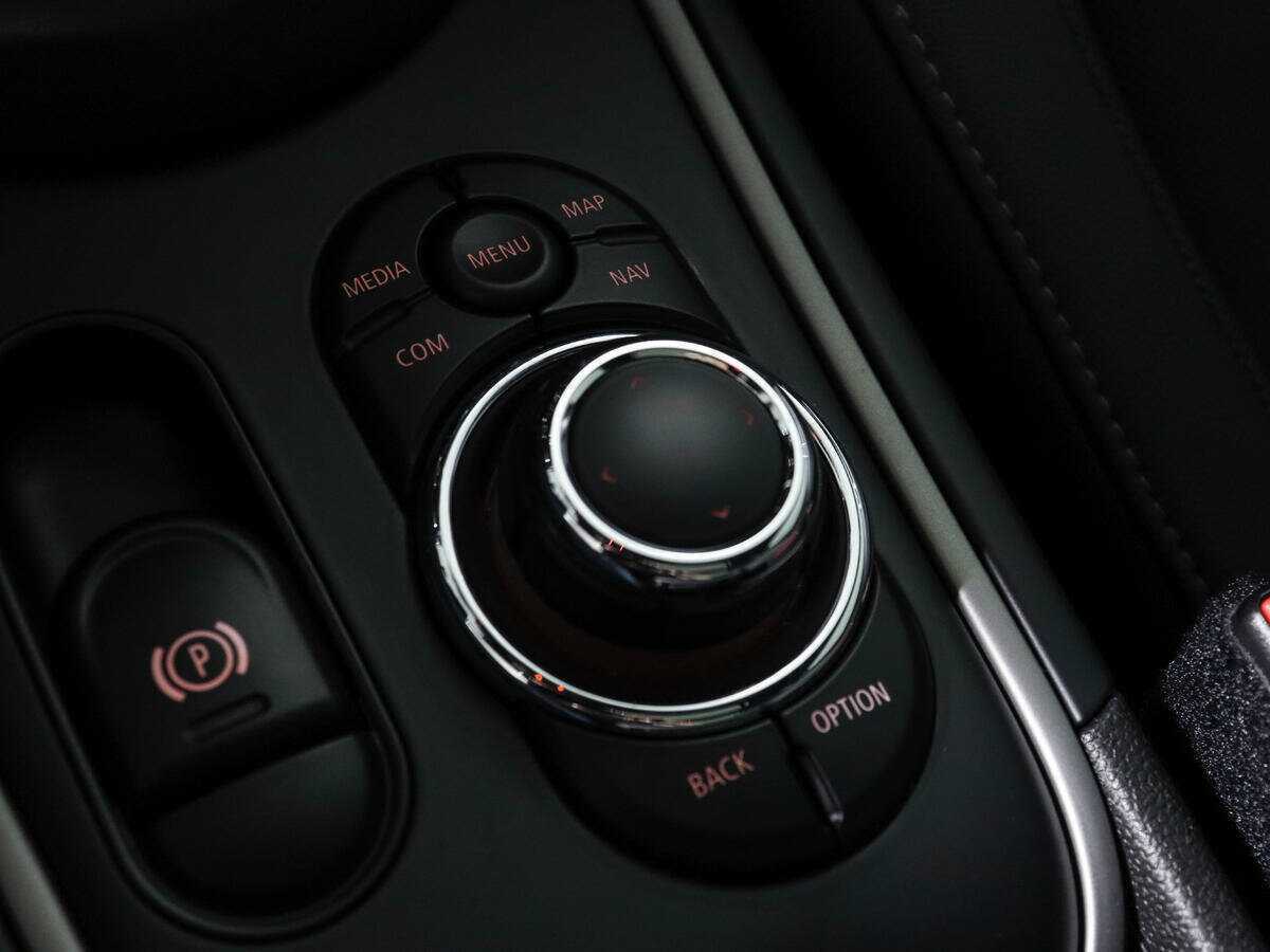 Купить Mini Countryman с пробегом. Фото: #16