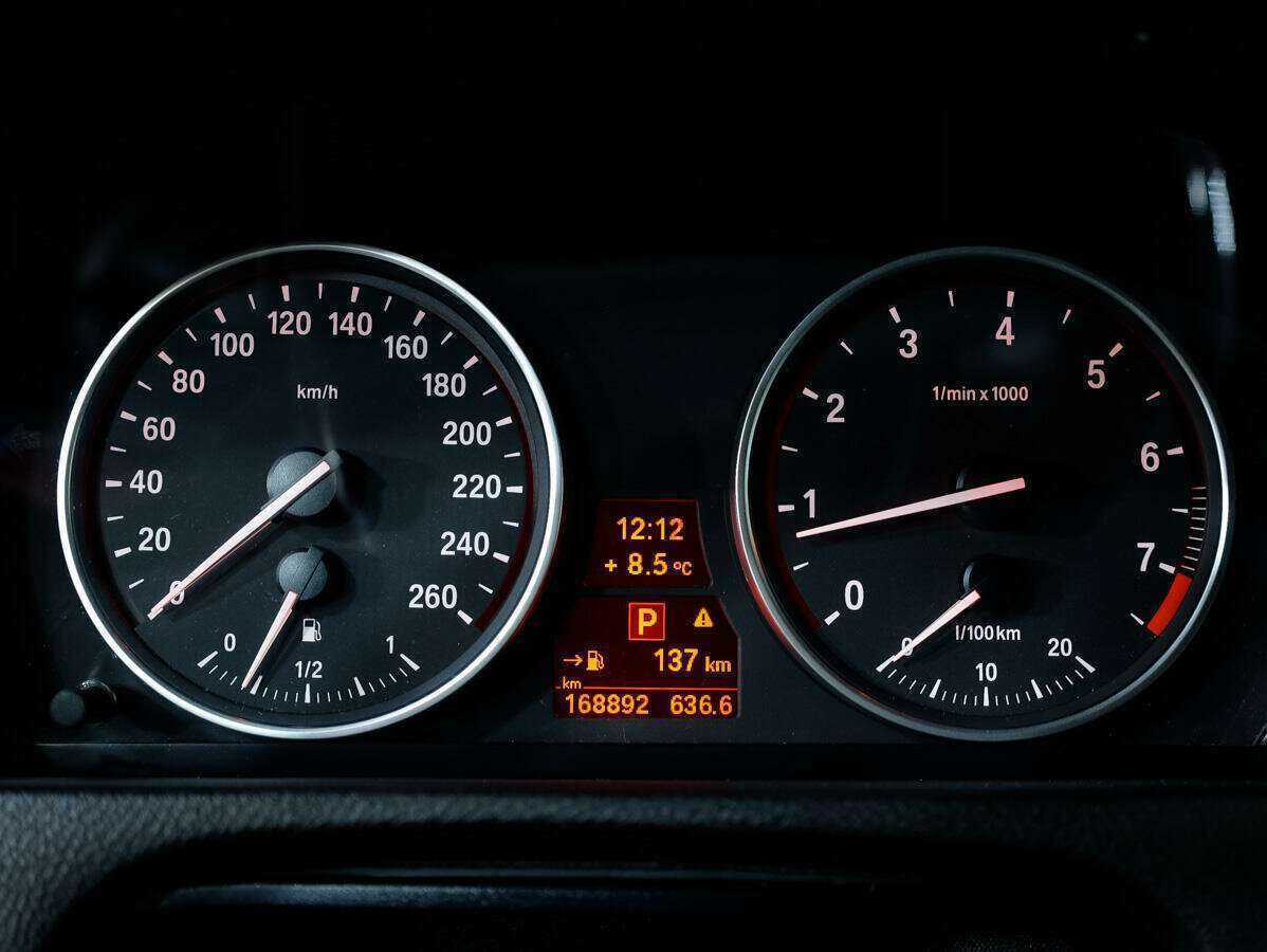 Купить BMW X5 с пробегом. Фото: #27