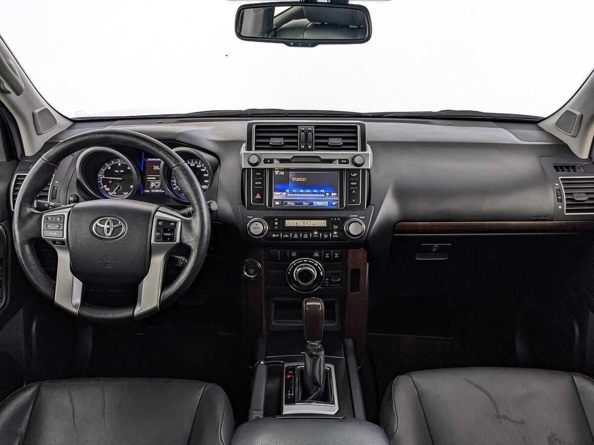 Купить Toyota Land Cruiser Prado с пробегом. Фото: #9