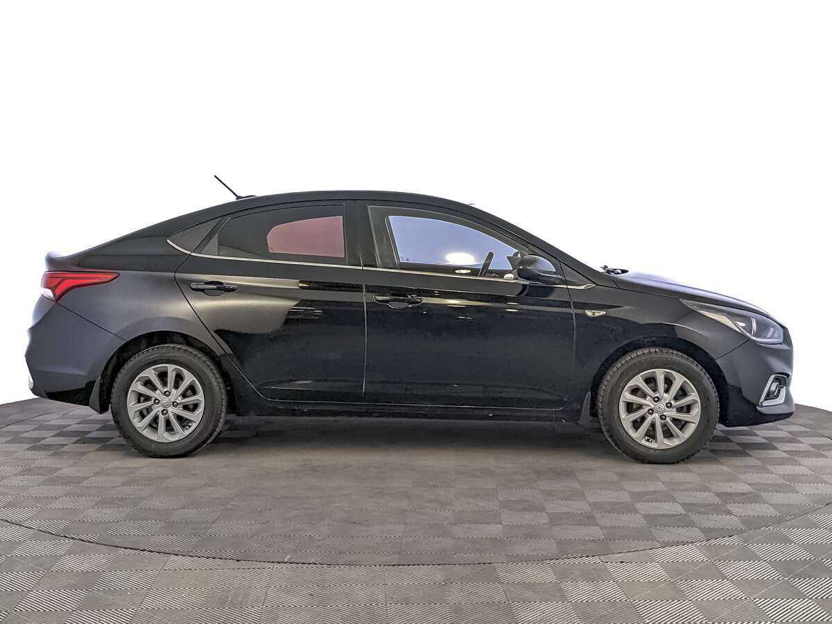 Купить Hyundai Solaris с пробегом. Фото: #3