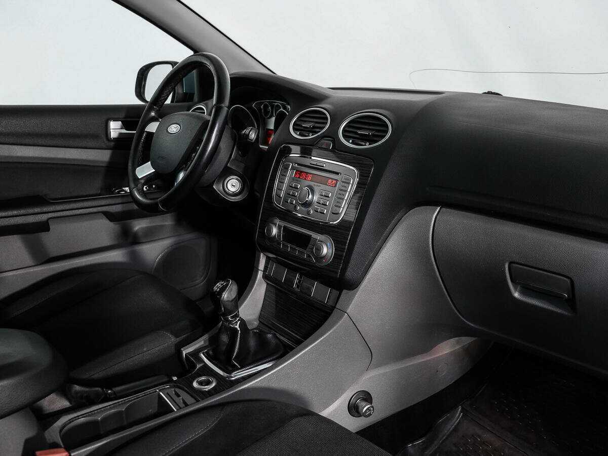 Купить Ford Focus с пробегом. Фото: #10