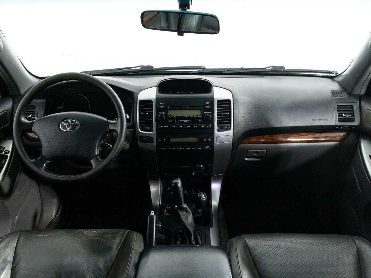 Купить Toyota Land Cruiser Prado с пробегом. Фото: #10