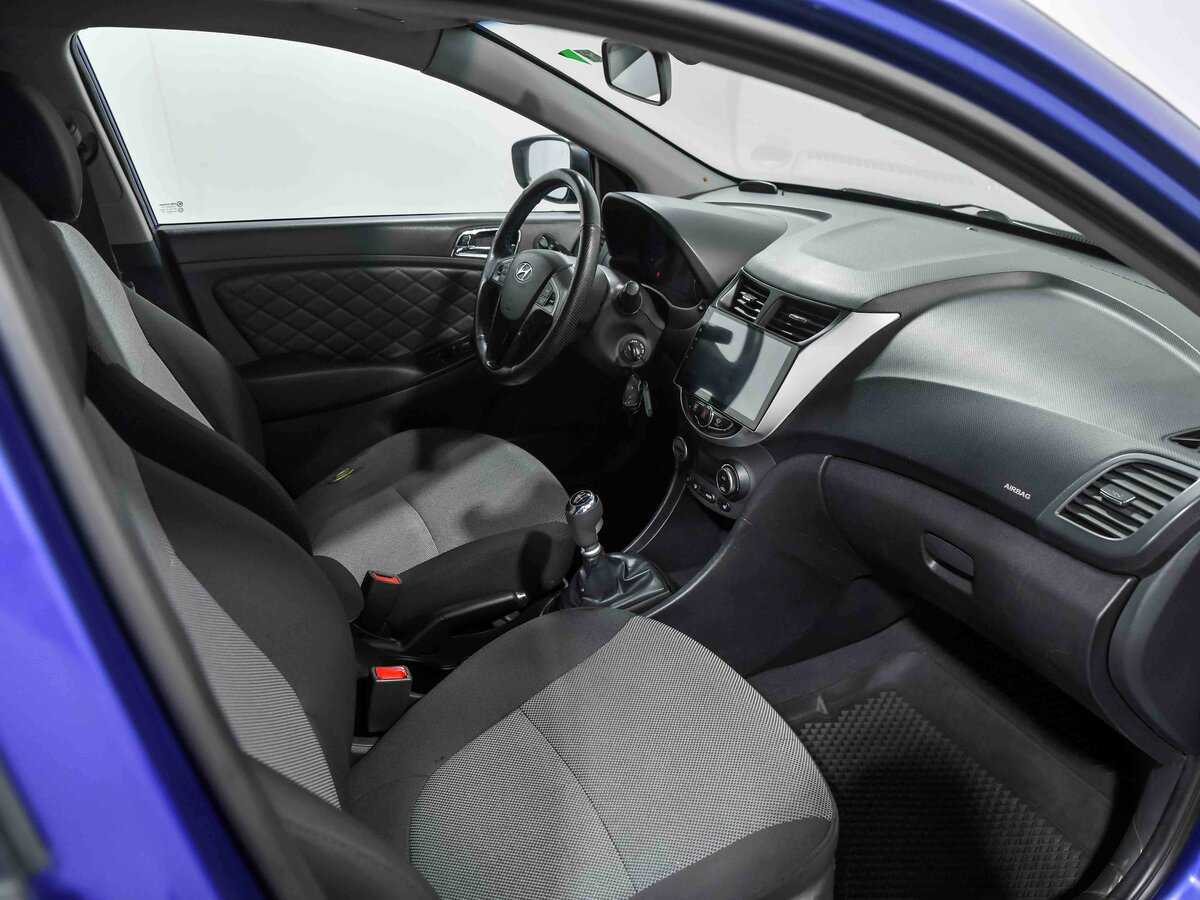 Купить Hyundai Solaris с пробегом. Фото: #13