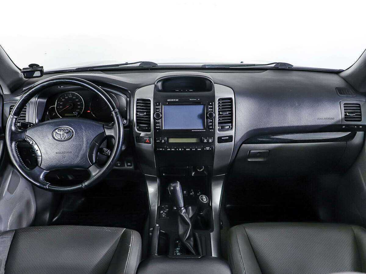 Купить Toyota Land Cruiser Prado с пробегом. Фото: #11