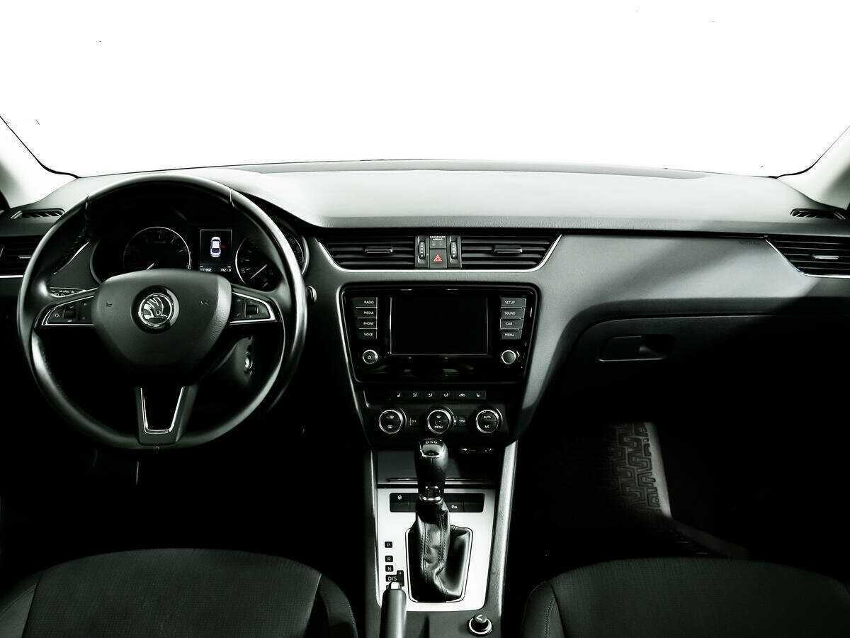 Купить Skoda Octavia с пробегом. Фото: #10