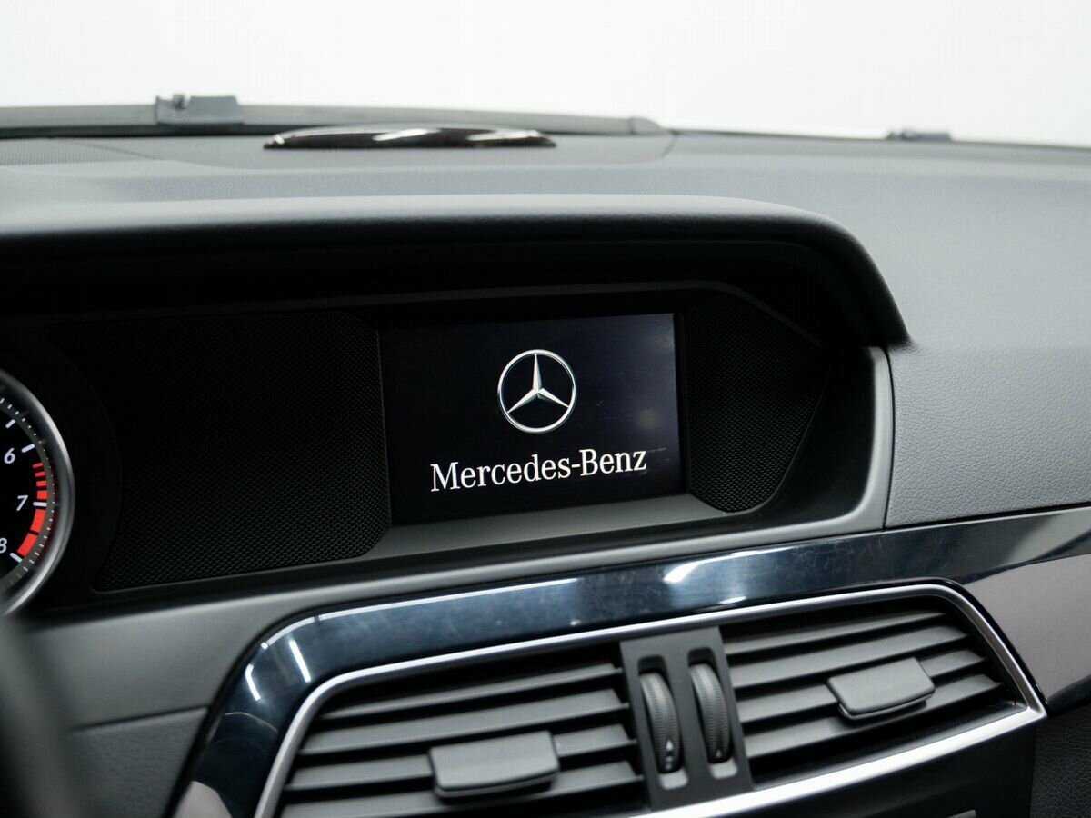 Купить Mercedes-Benz C-Класс с пробегом. Фото: #19