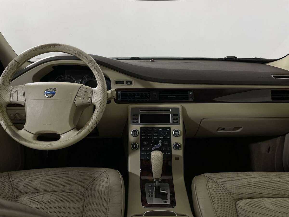 Купить Volvo S80 с пробегом. Фото: #6