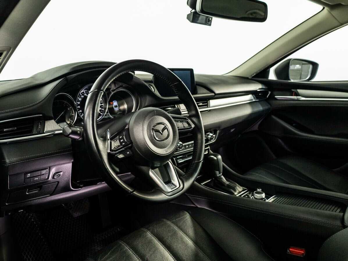 Купить Mazda 6 с пробегом. Фото: #11