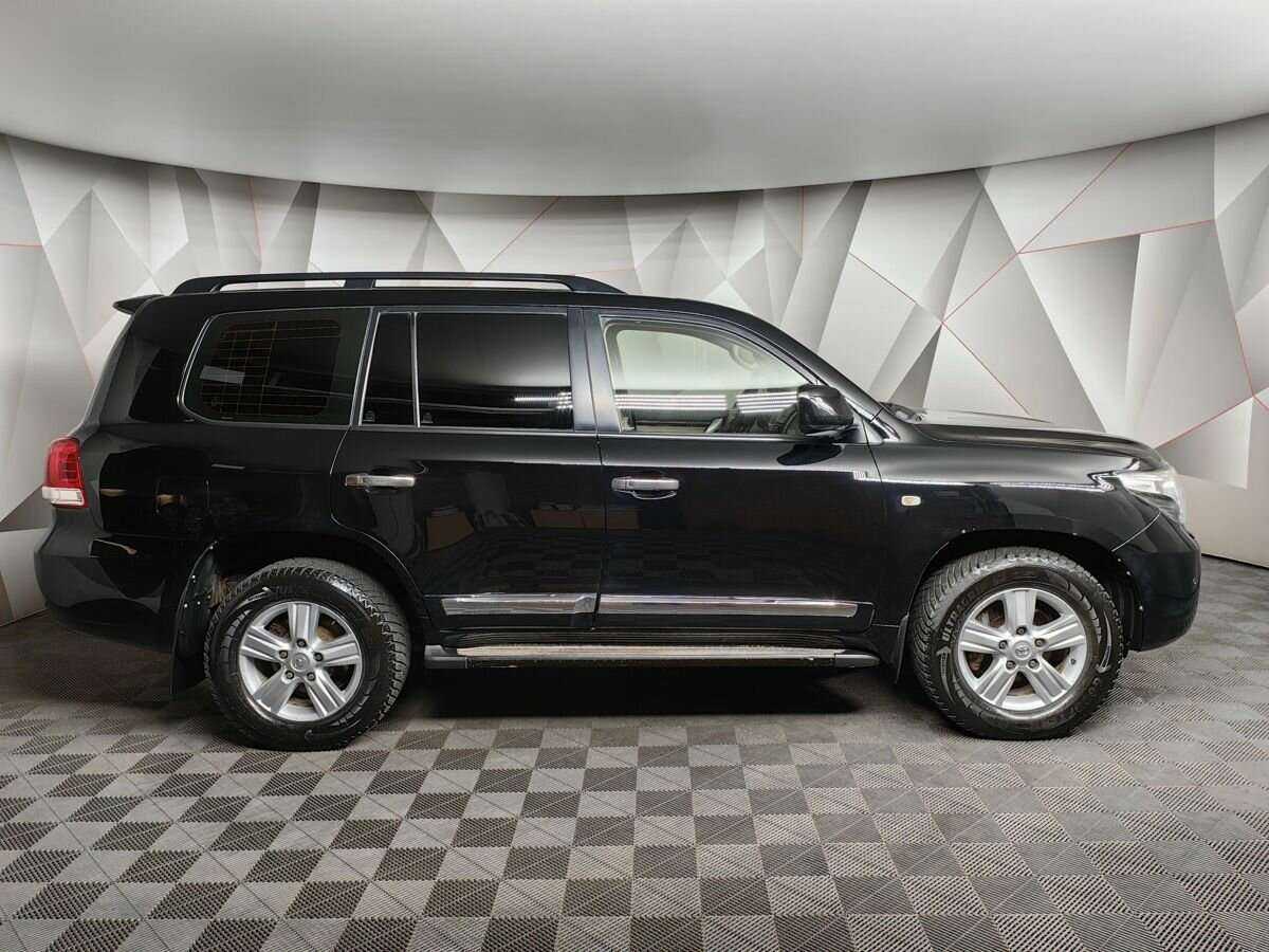 Купить Toyota Land Cruiser с пробегом. Фото: #5