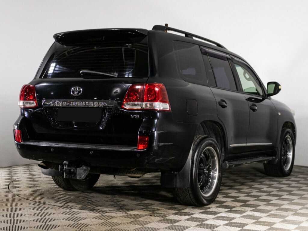 Купить Toyota Land Cruiser с пробегом. Фото: #3