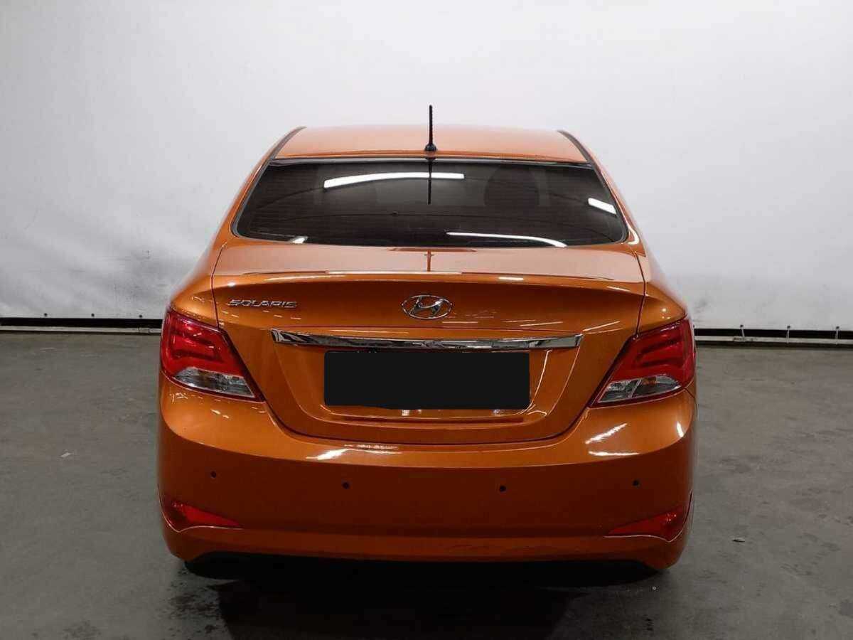 Купить Hyundai Solaris с пробегом. Фото: #5