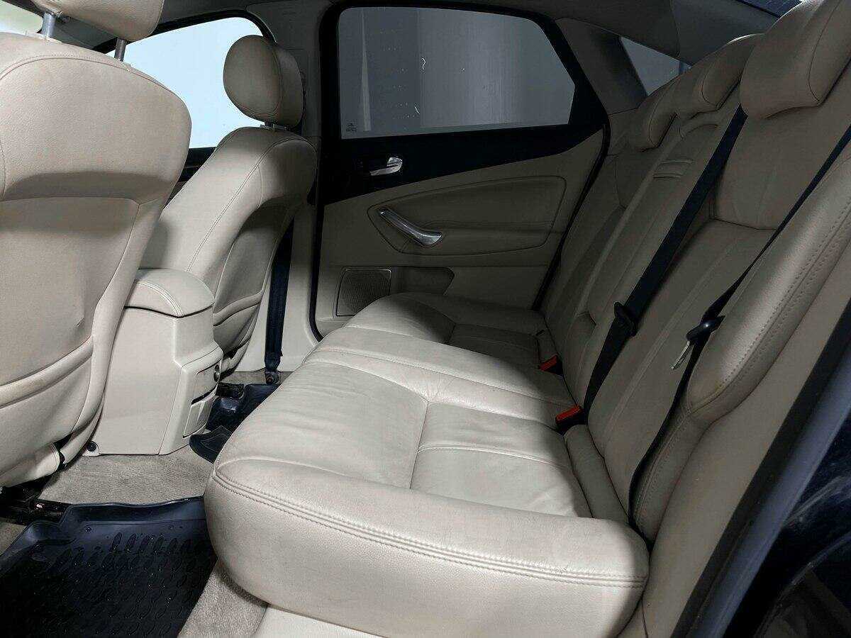 Купить Ford Mondeo с пробегом. Фото: #7