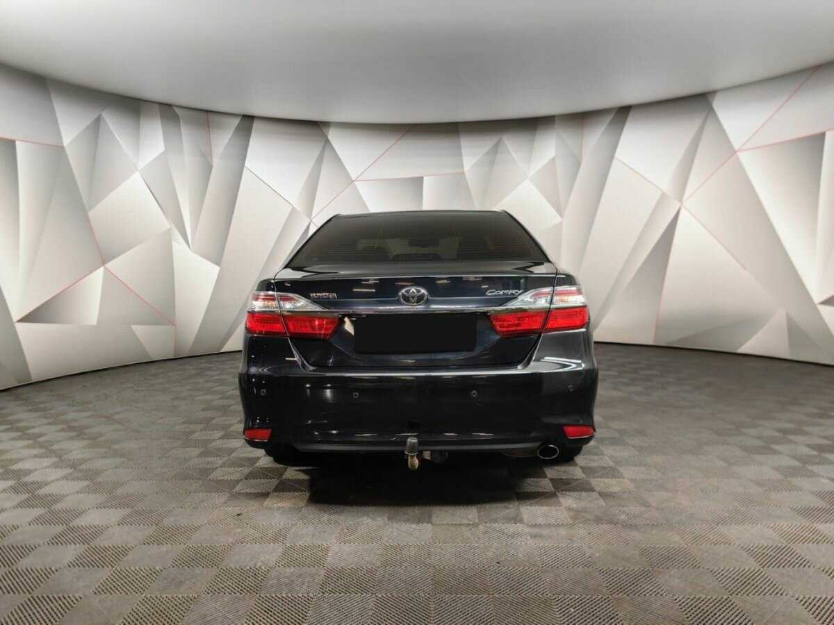 Купить Toyota Camry с пробегом. Фото: #7