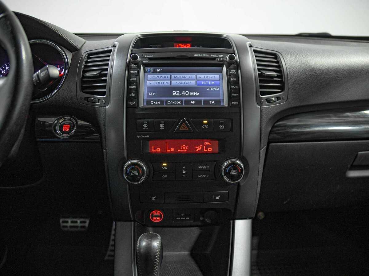 Купить Kia Sorento с пробегом. Фото: #9