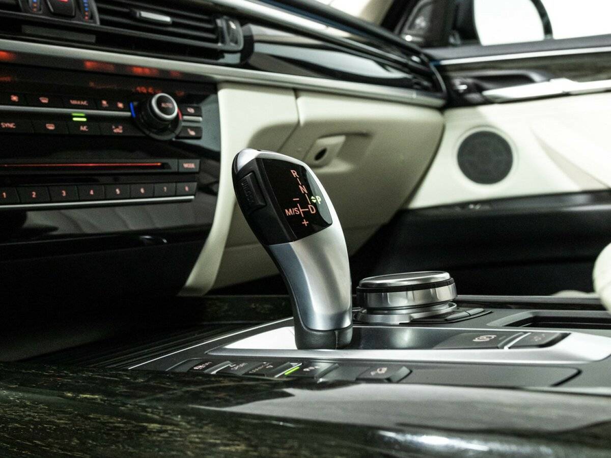 Купить BMW X5 с пробегом. Фото: #19