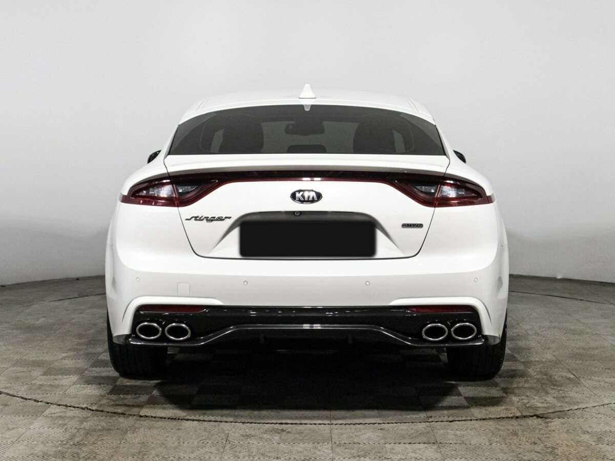 Купить Kia Stinger с пробегом. Фото: #5