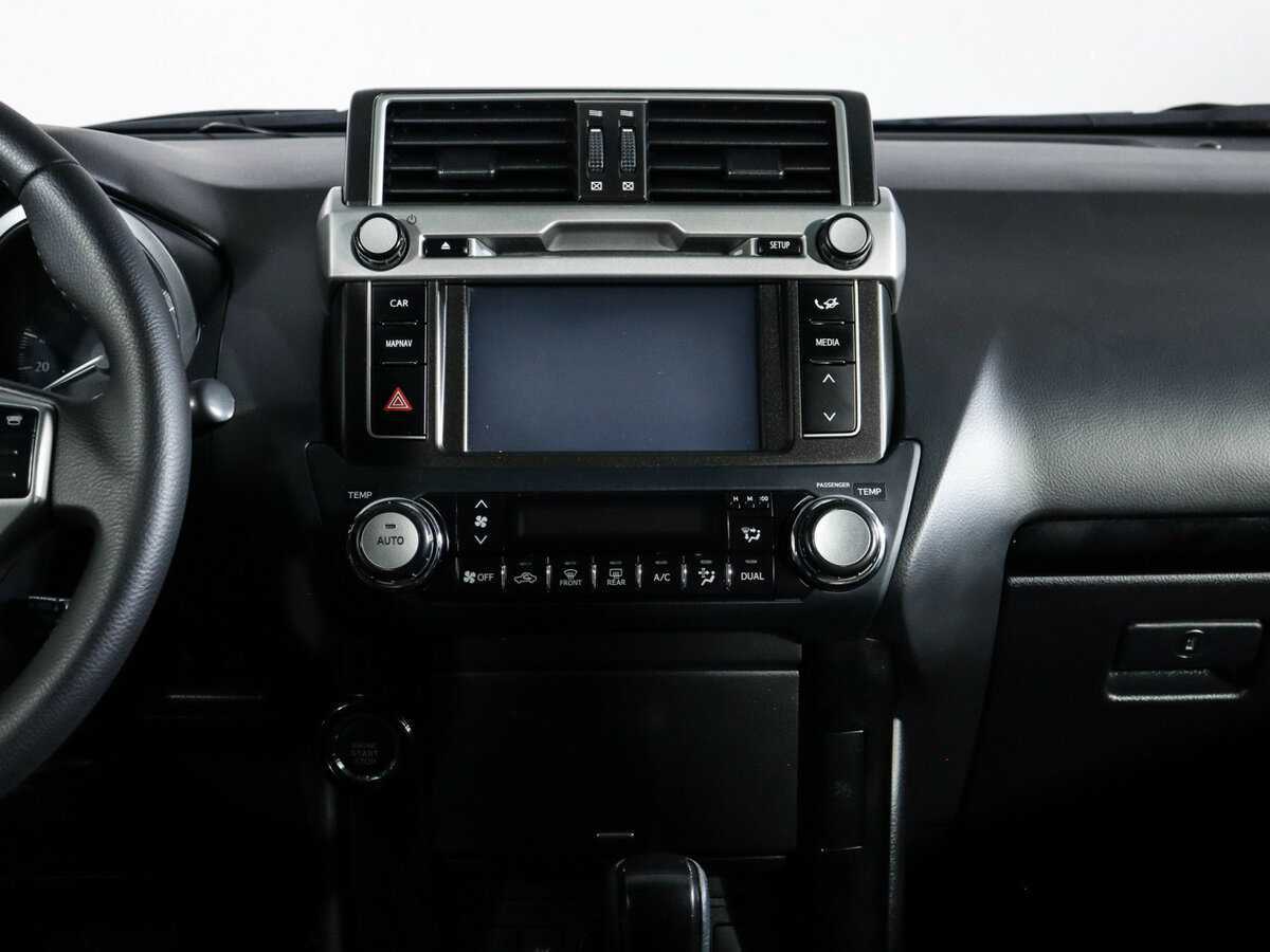 Купить Toyota Land Cruiser Prado с пробегом. Фото: #12