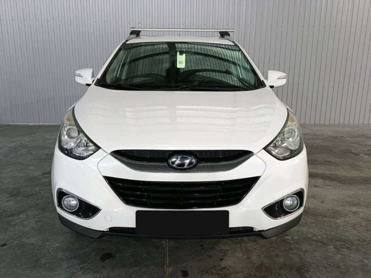 Купить Hyundai ix35 с пробегом. Фото: #1